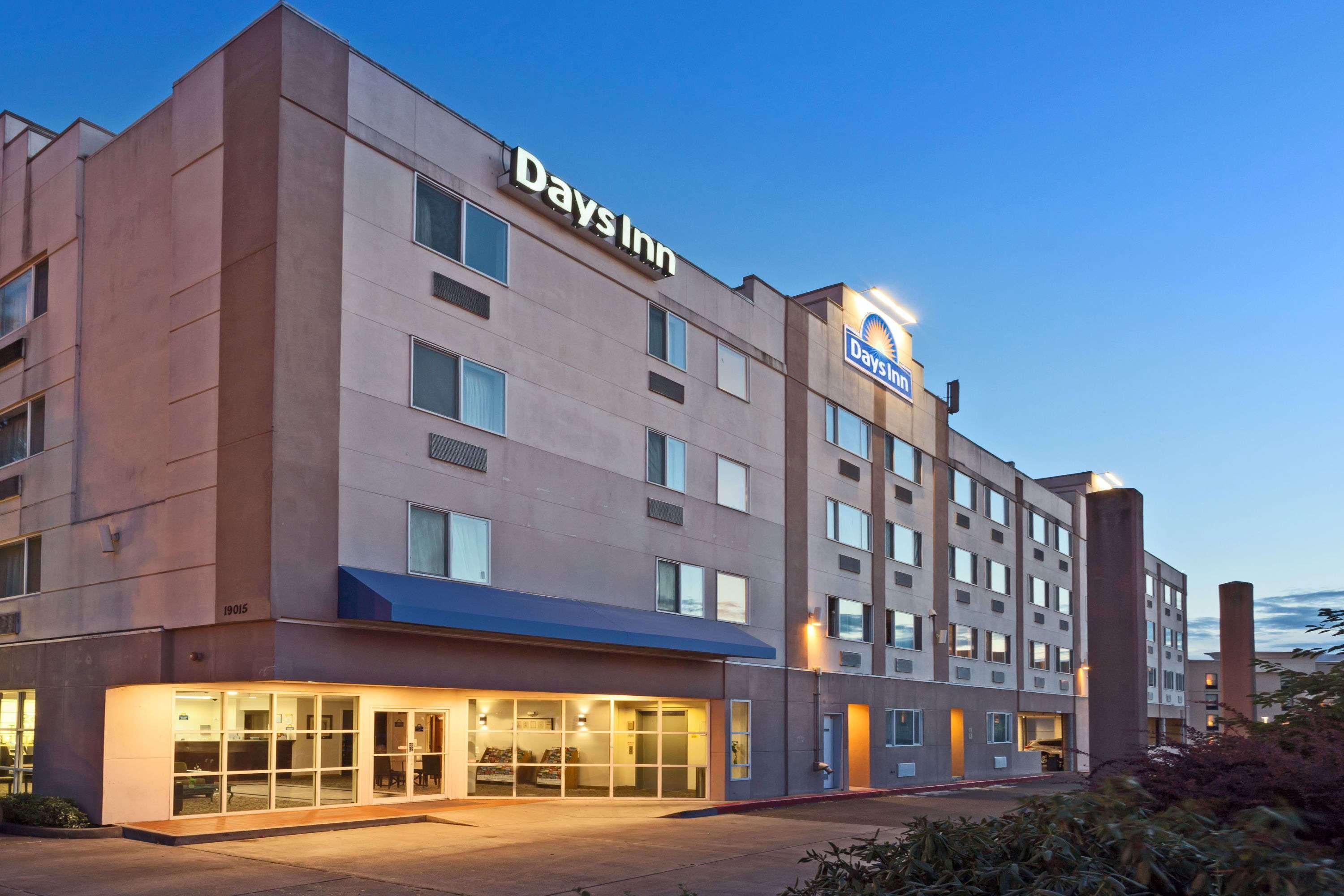 Days Inn By Wyndham Seatac Airport Exteriör bild