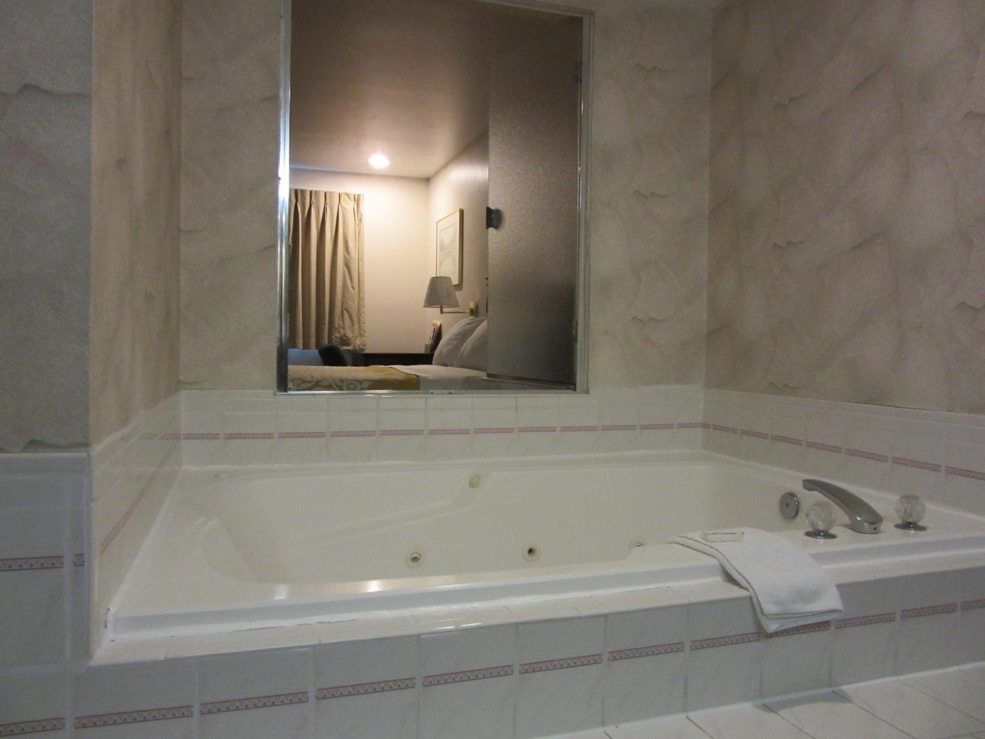 Days Inn By Wyndham Seatac Airport Rum bild