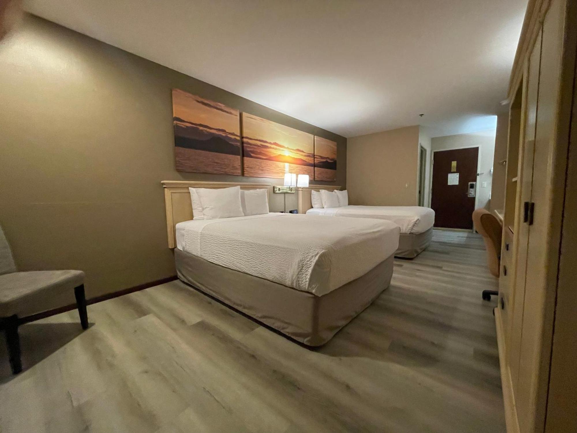 Days Inn By Wyndham Seatac Airport Exteriör bild