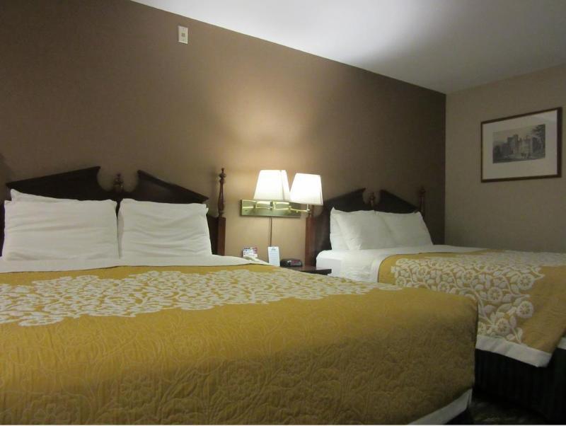 Days Inn By Wyndham Seatac Airport Exteriör bild